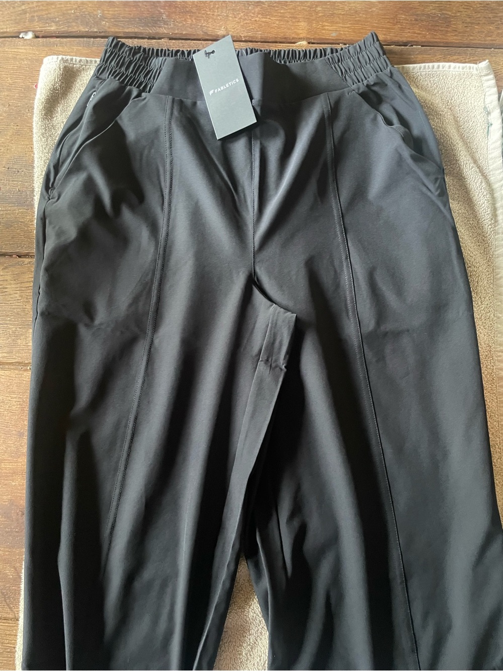 Fabletics Downtown Wide leg leg Pants